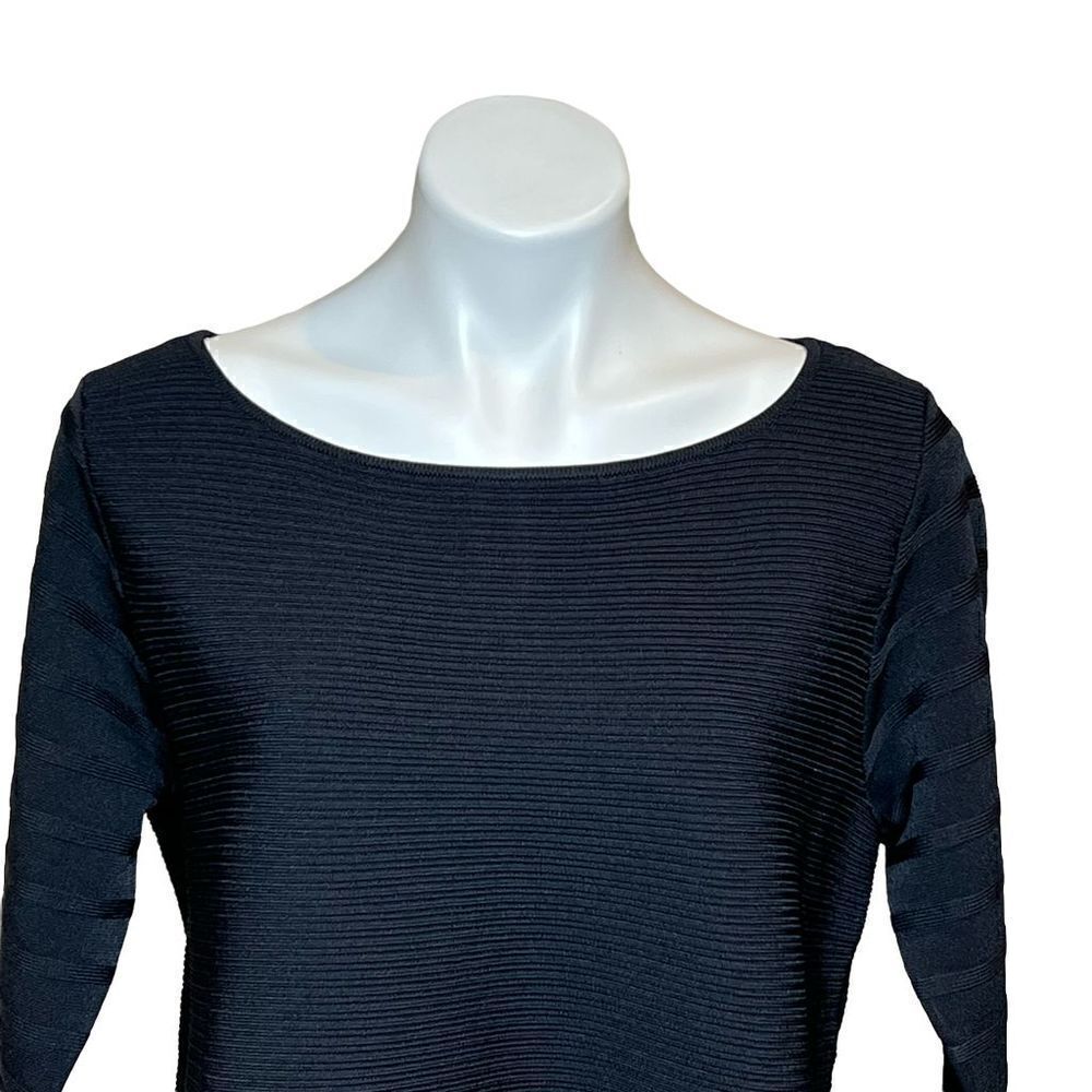 Ivanka Trump black ribbed knit 3/4 sleeve crop top size L - Picture 4 of 16